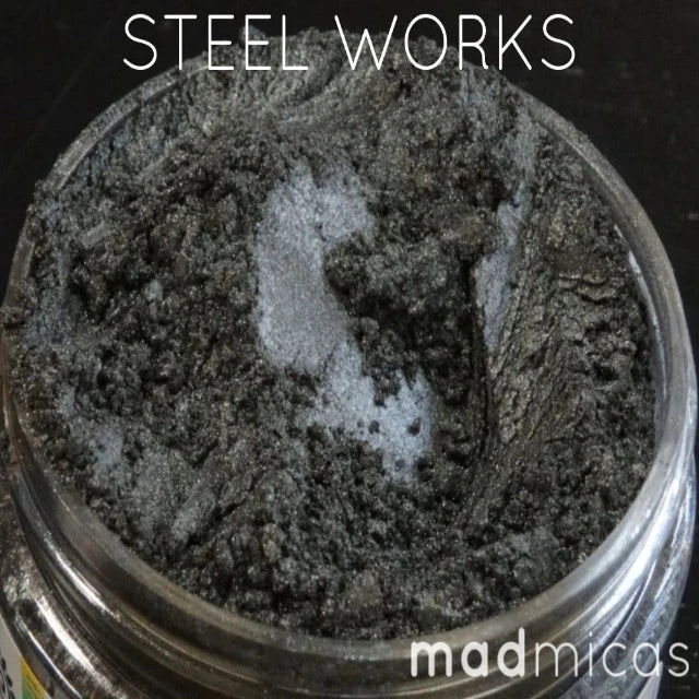 Steel Works Silver-Black Mad Mica